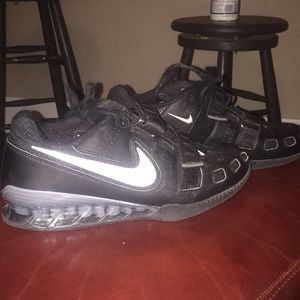 Nike lifting shoes size 11.5